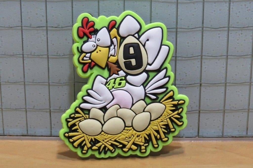 Valentino Rossi 2026 heritage 9th TITLE koelkast magneet, Commerciale@vr46racing.com, Nieuw, Ophalen of Verzenden, 61121 Pesaro PU Italy