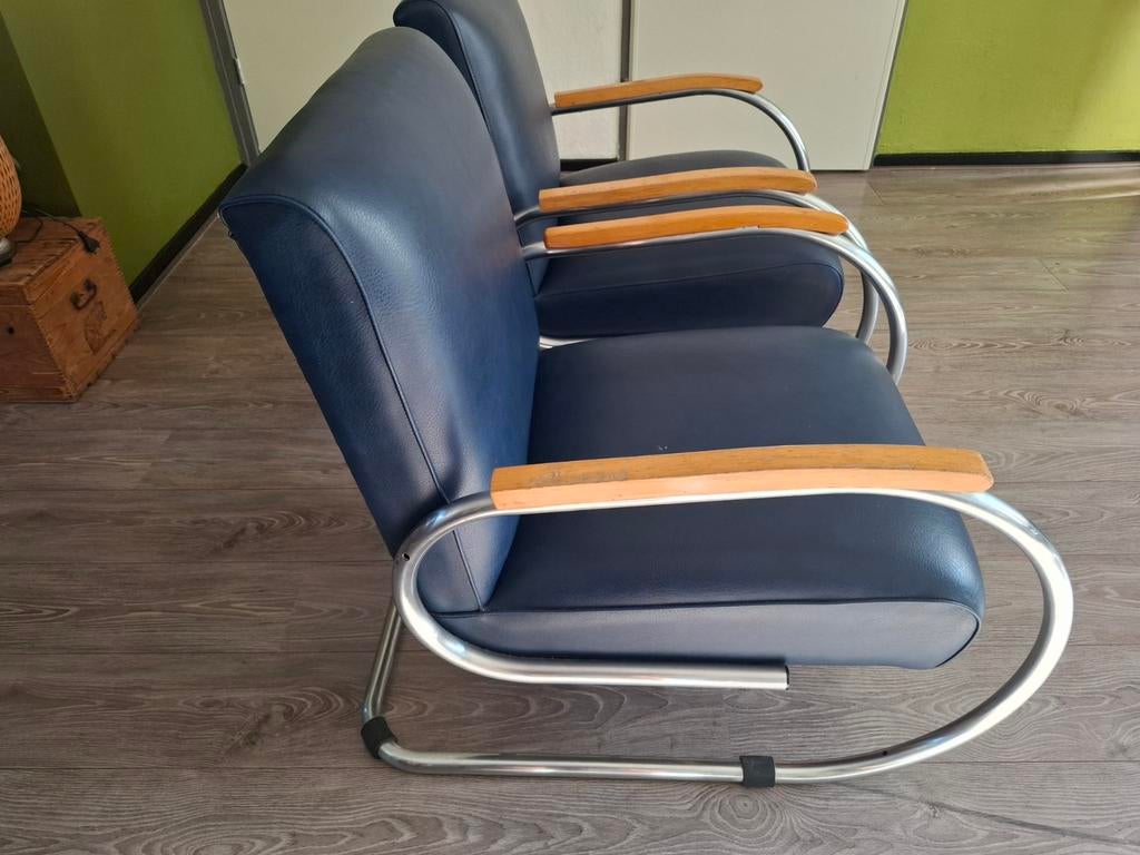 Tubax Vilvorde stoelen, Ophalen