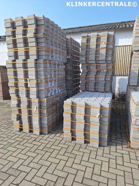 74m2 grijs H-profiel betonklinkers B-KEUS H-klinkers dubbel