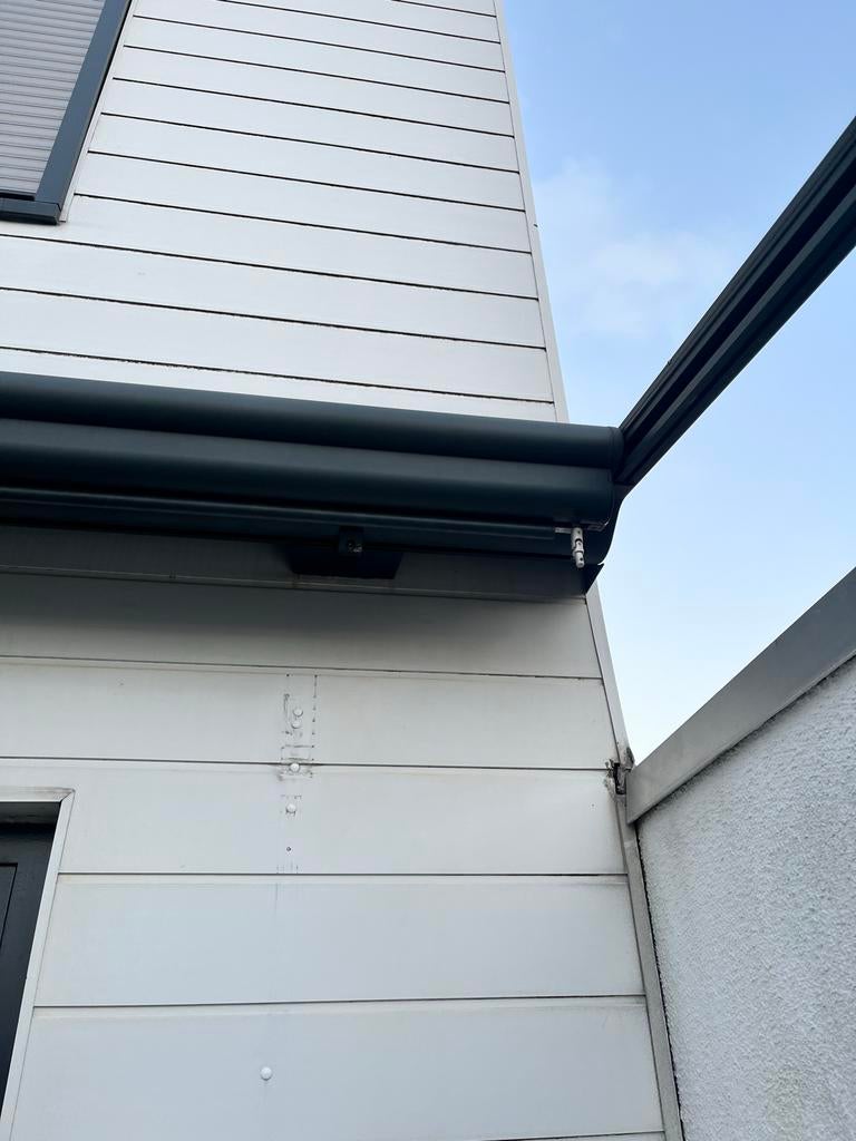 Elektrisch zonnescherm 6m+ breed met afstandsbediening, Gebruikt, 450 cm of meer, Elektrisch, Ophalen of Verzenden