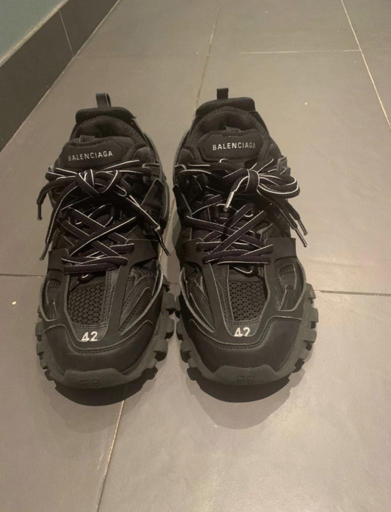 Balenziaga schoenen oficial maat 42, Ophalen of Verzenden, Zo goed als nieuw, Schoenen