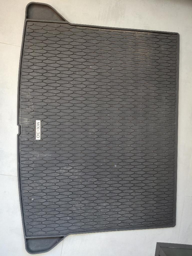 Kofferbakmat CX-30 Mazda, Ophalen, Zo goed als nieuw