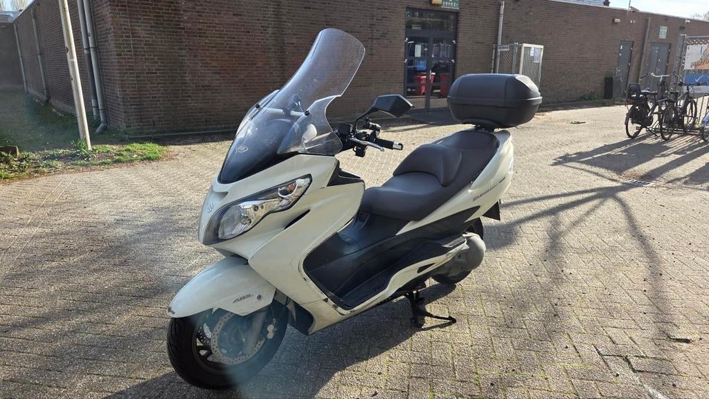Suzuki Burgman 400 ABS, Particulier, Scooter