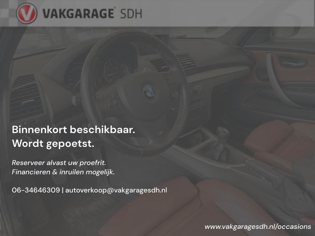 BMW 1-serie 116i EffDyn. Ed. Business Line Ultimate Edition, Auto's, BMW, 1-Serie, Euro 5, Achterwielaandrijving, 4 cilinders
