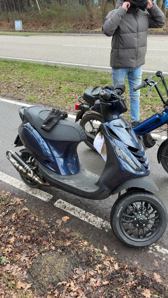 Midnight blue bougiekap en motorkuip, Ophalen, Zo goed als nieuw, Kap, Piaggio