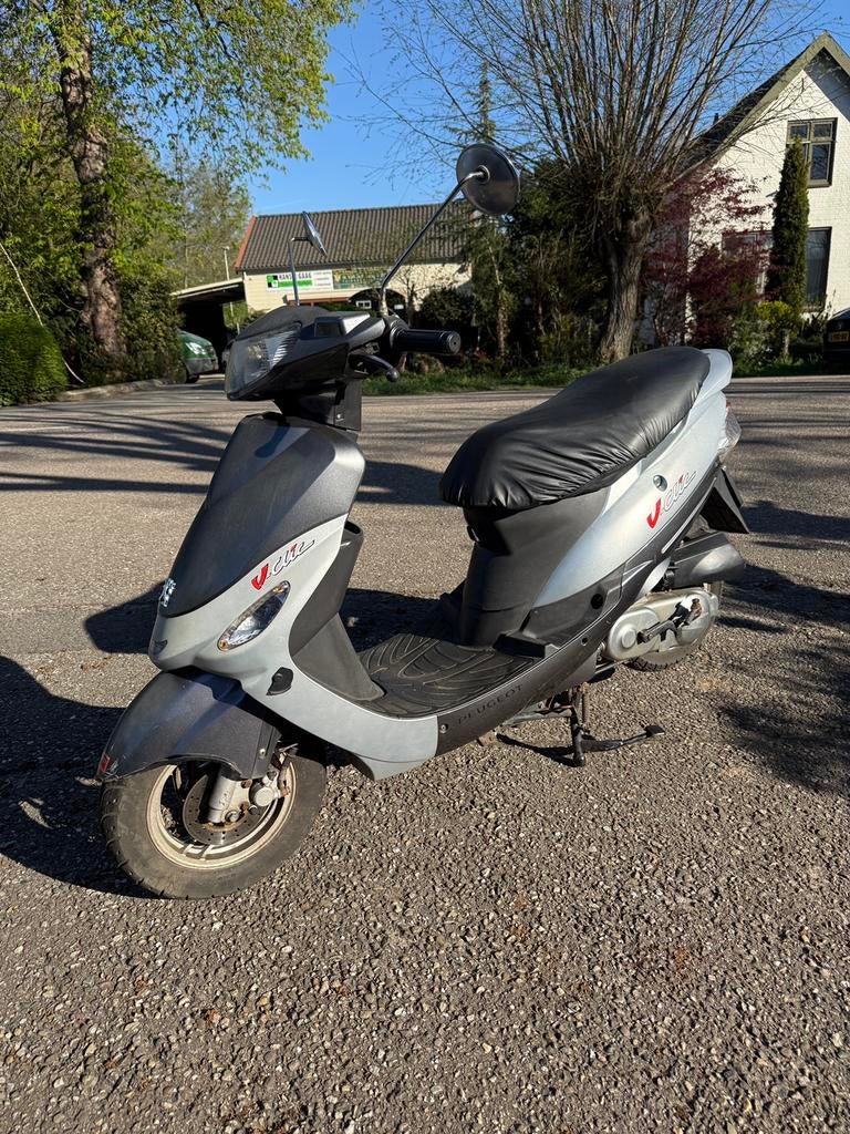 Peugeot V-Clic 25km/u 2015 10524km, Ophalen, Gebruikt, Benzine