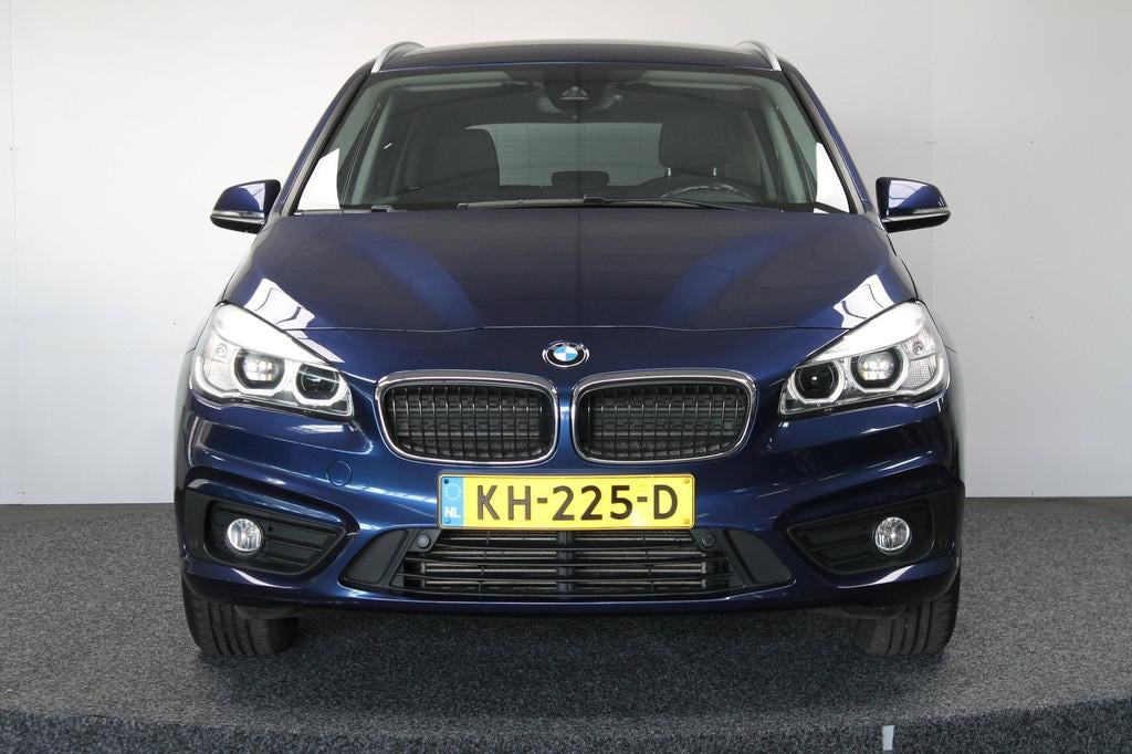 BMW 2-serie Gran Tourer 218i Centennial Executive|Rijklaar p, Auto's, BMW, 12 maanden, Gebruikt, Blauw, Origineel Nederlands