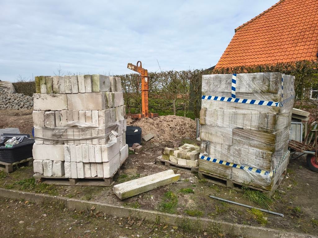 Gratis Ytong en snelbouw stenen. Kunnen worden geladen., Doe-het-zelf en Verbouw, Metselstenen, Ophalen, Gebruikt, Bakstenen
