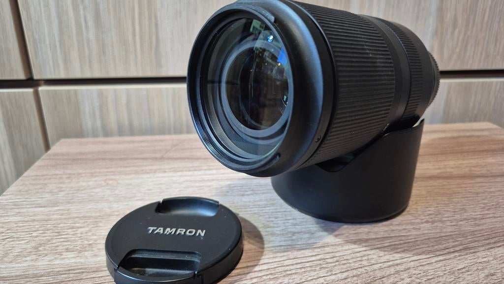 Tamron 70-180mm F/2.8 Di III VXD Sony E-mount, Ophalen of Verzenden, Gebruikt, Telelens, Zoom