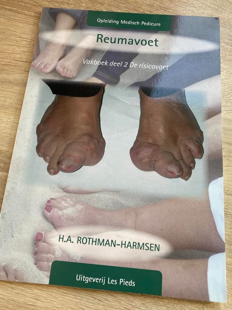 Lesboek Opleiding Medisch Pedicure Reumavoet, Boeken, Ophalen of Verzenden, Gelezen, MBO