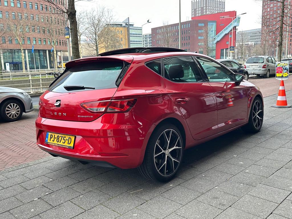 Seat Leon 1.0 EcoTSI Style Aut Leer Navi Carplay Pano, Gebruikt, Euro 6, Leon, Origineel Nederlands