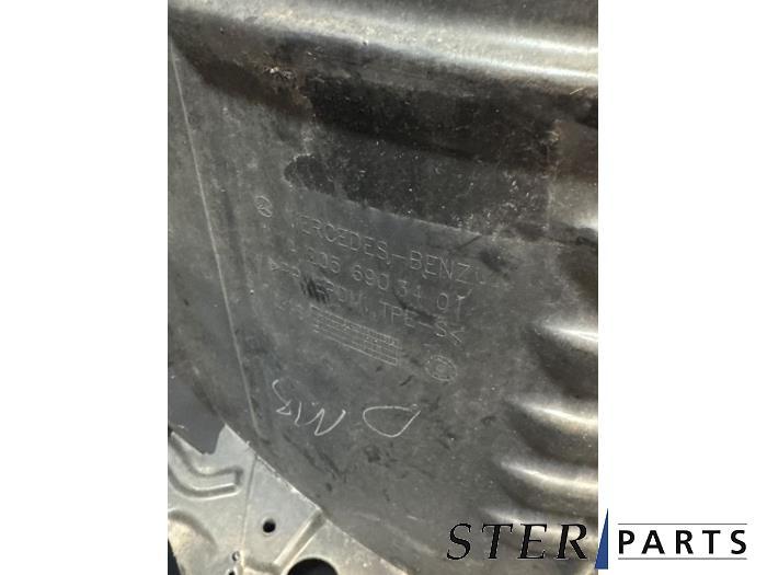 Wielkuip van een Mercedes C-Klasse, Gebruikt, -, Ophalen of Verzenden, -