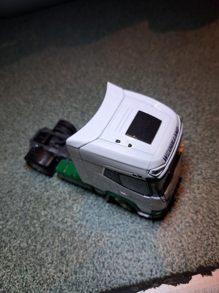 DAF XF nieuwe model cabine voor de knutselaar, Hobby en Vrije tijd, Modelauto's | 1:50, Ophalen of Verzenden, Nieuw, Bus of Vrachtwagen