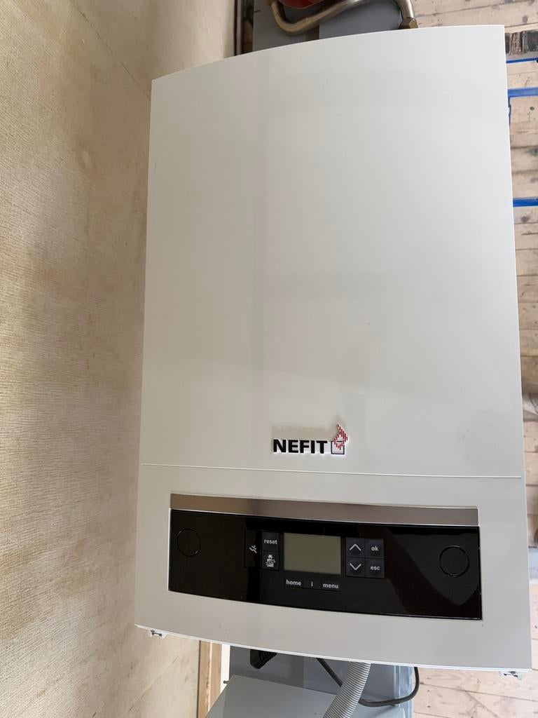 Nefit ketel met boiler, 20 tot 100 liter, Zo goed als nieuw, Ouder dan 10 jaar, Boiler