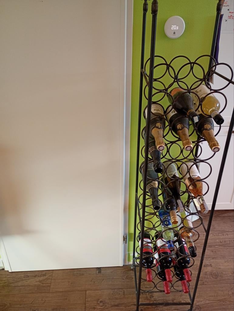 Gietijzeren wijnrek voor 39 flessen - In goede staat, Ophalen