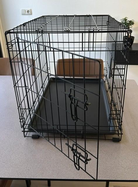 Zwarte Bench, Ophalen, Zo goed als nieuw