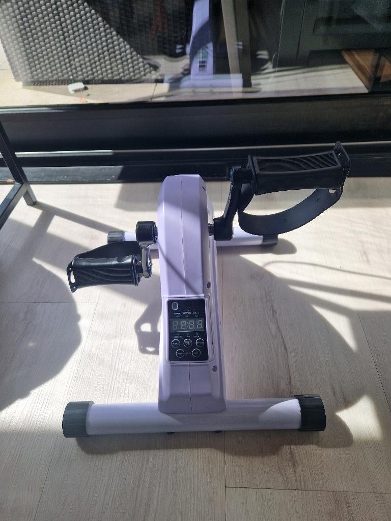 Stoelfiets, Sport en Fitness, Fitnessapparatuur, Ophalen, Zo goed als nieuw, Benen, Stoelfiets