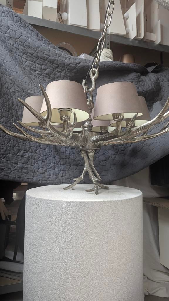 Verchroomde Hertengewei Hanglamp met Stoffen Kappen, 50 tot 75 cm, Ophalen of Verzenden, Zo goed als nieuw, Stof