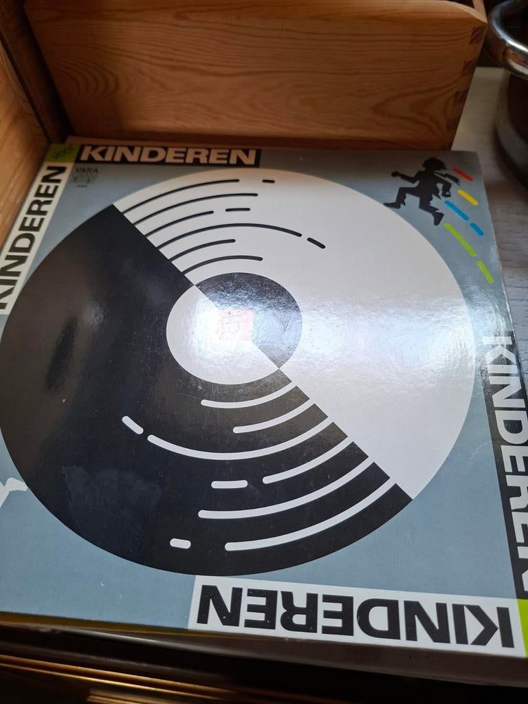 Kinderen LP - VPRO Vara - Vintage Vinyl, Ophalen of Verzenden