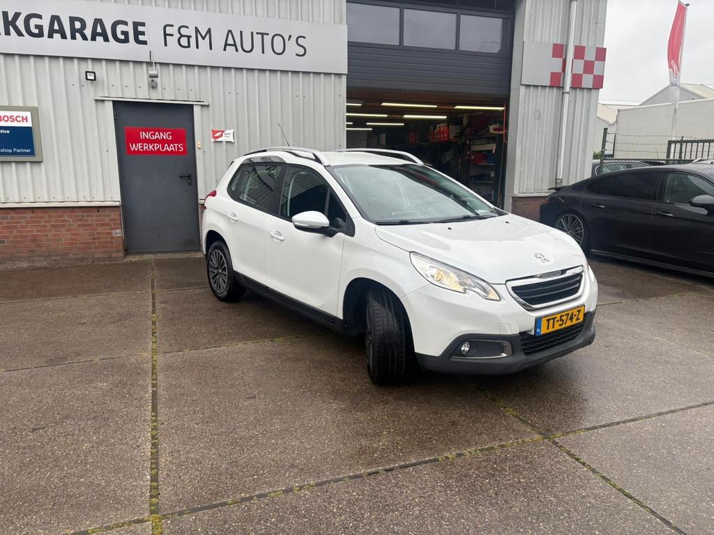 Peugeot 2008 1.2 PureTech Allure, Voorwielaandrijving, 1199 cc, 82 pk, 770 kg