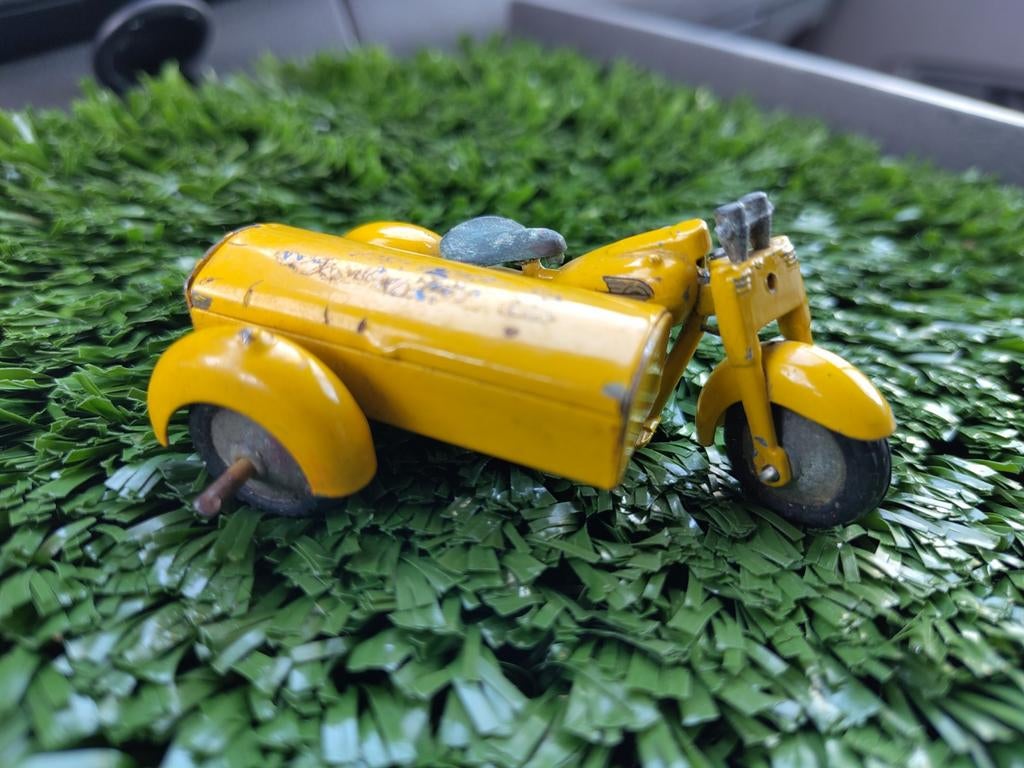 Oude Nostalgische Motor met Zijspan - Zonder Stuur, Hobby en Vrije tijd, Gebruikt, 1:50 of kleiner, Overige typen, Ophalen