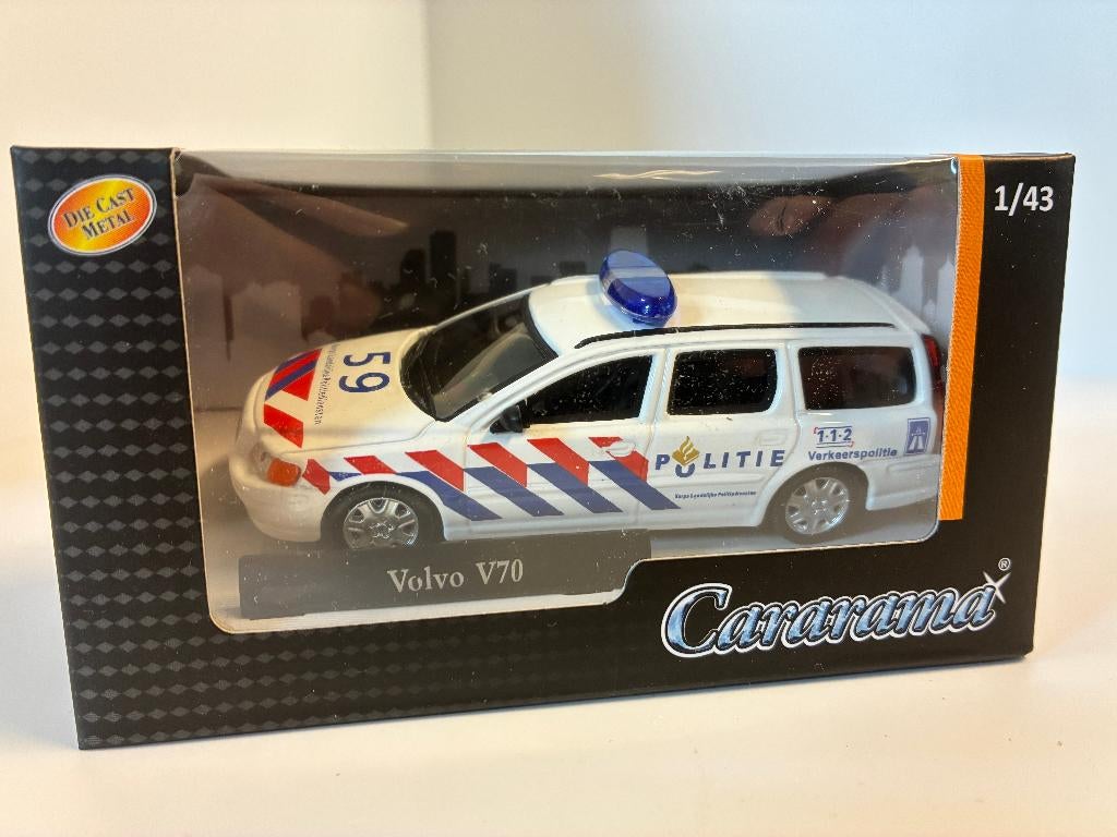 27796: Volvo V70 - KLPD - 2000 - Cararama 1:43, Bottgerstr 2-14, 65439 Florsheim, Germany, Auto, Nieuw, Ophalen of Verzenden