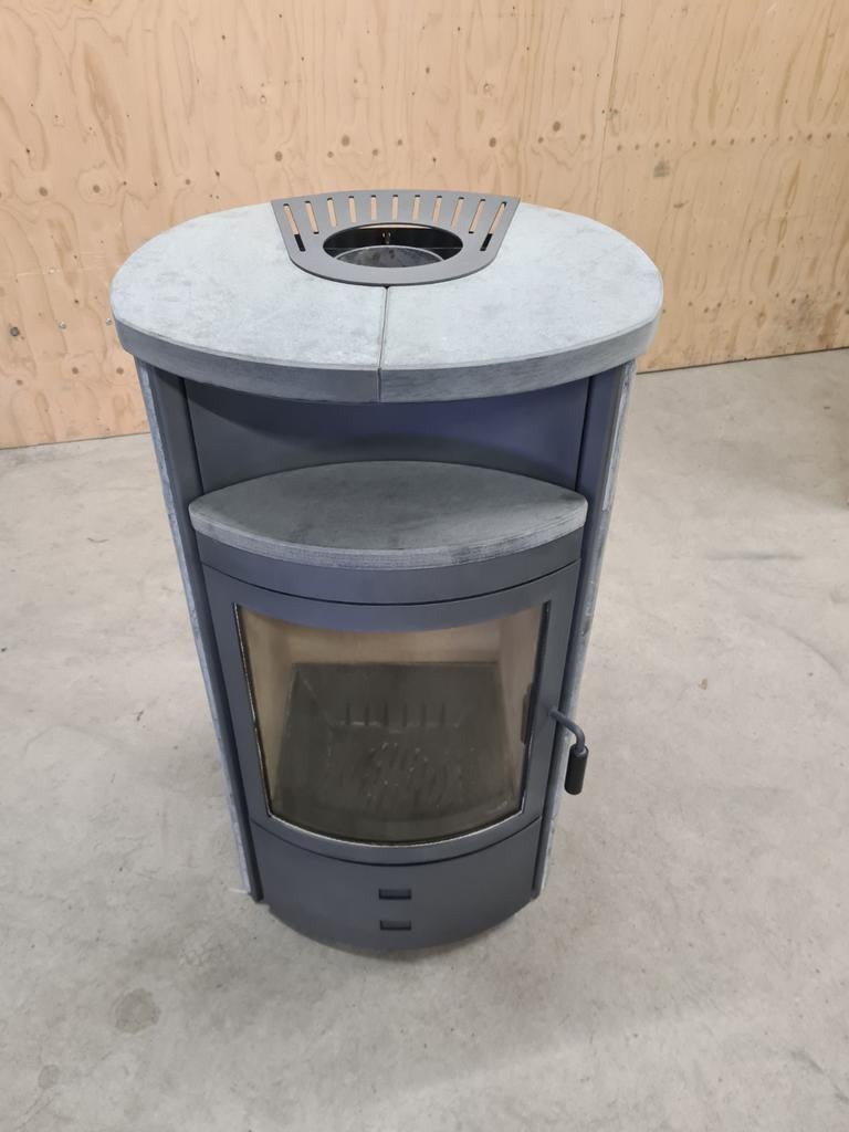 PRACHTIGE SPEKSTEEN HOUTKACHEL TOP MERK HARK., Huis en Inrichting, Kachels, Gebruikt, Hark, Houtkachel, Ophalen of Verzenden