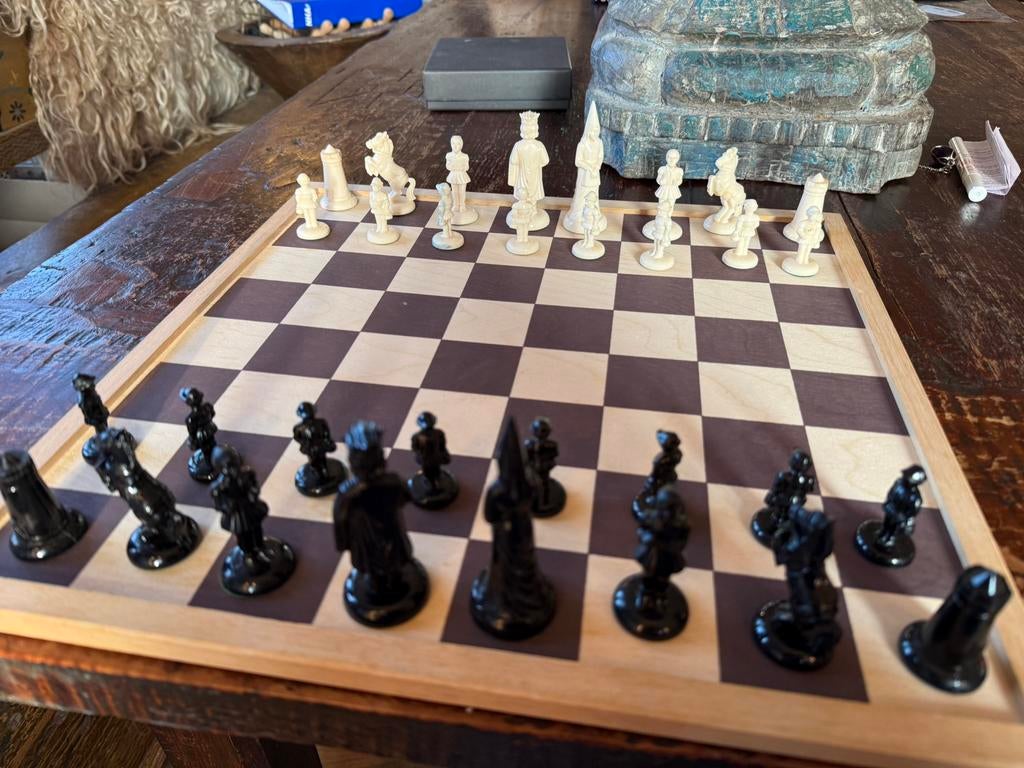 Vintage schaakspel schaak spel bord schaken, Hobby en Vrije tijd, Gezelschapsspellen | Bordspellen, Ophalen of Verzenden