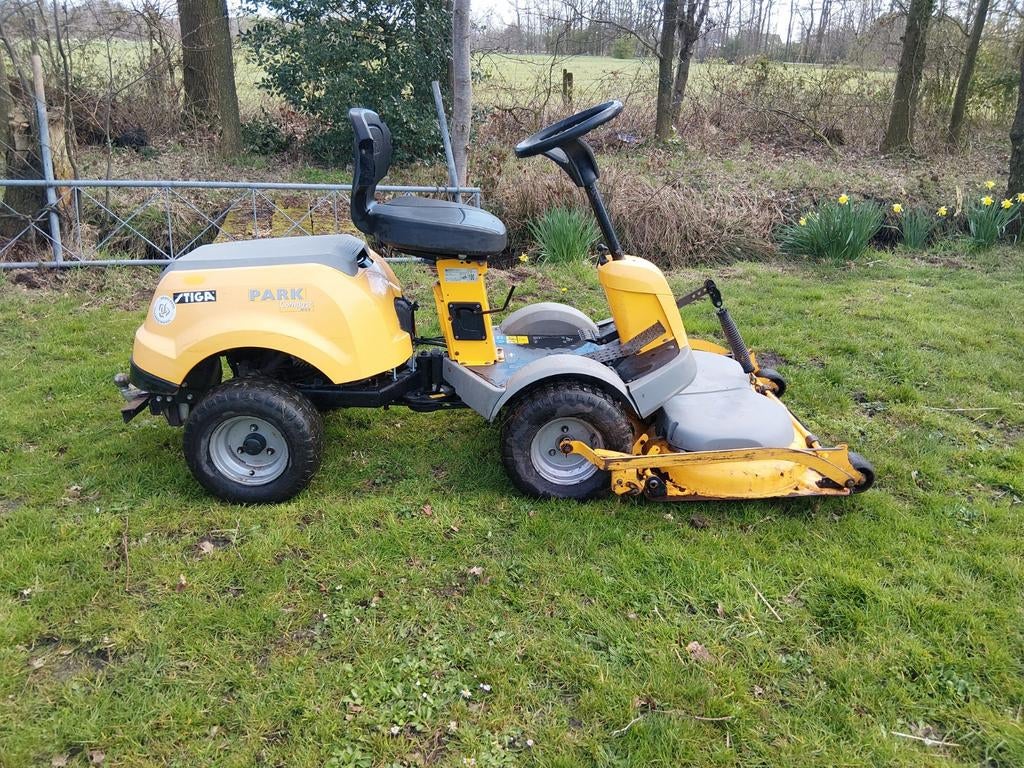 Stiga Park HST 16 Zitmaaier - Krachtig en Wendbaar, Ophalen, Gebruikt, Stiga, Mulchfunctie