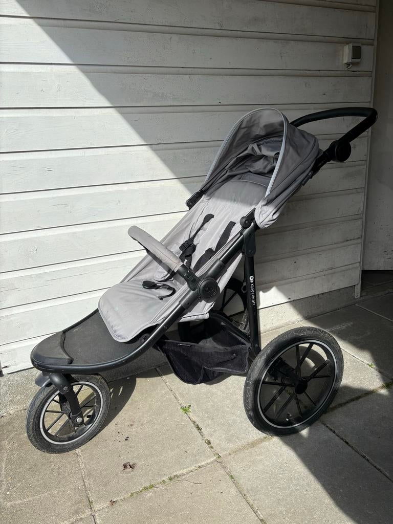 Wandelwagen / buggy met grote wielen, Kinderen en Baby's, Buggy's, Ophalen, Gebruikt, Overige merken, Verstelbare rugleuning