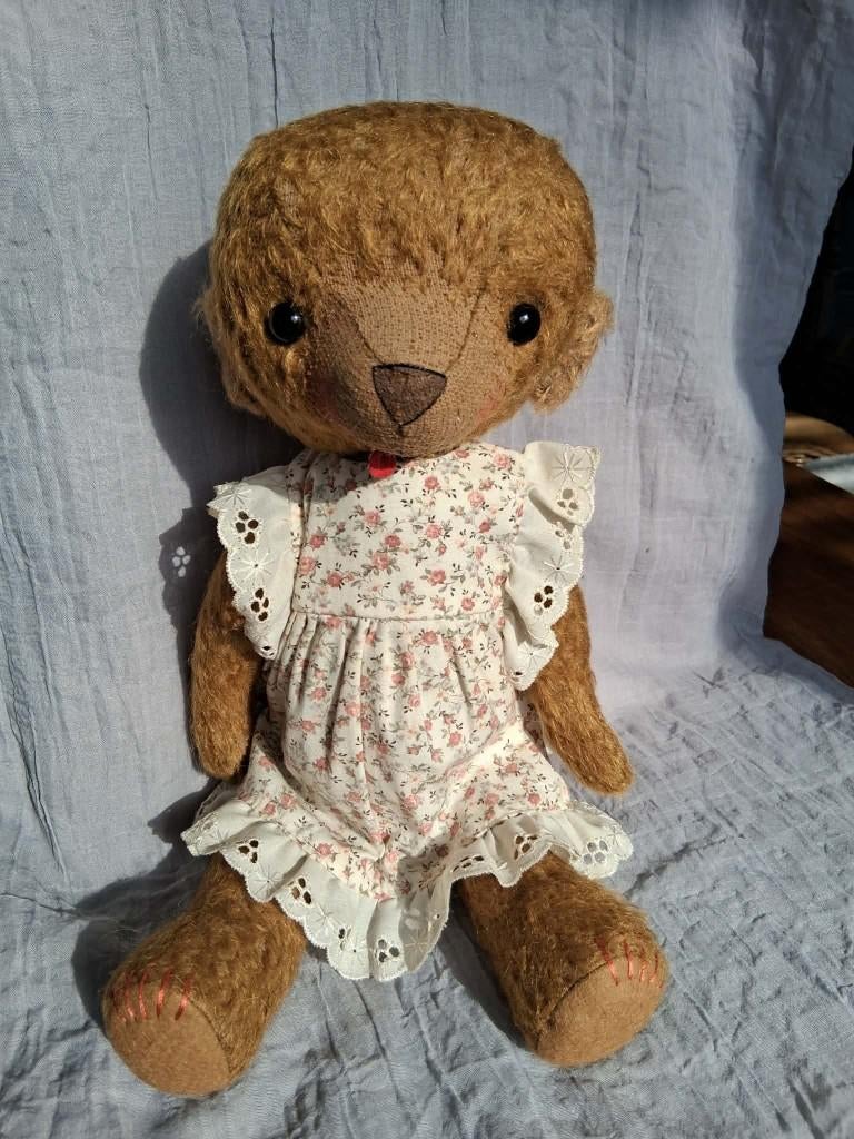 Beer, artistbear, Ophalen of Verzenden, Zo goed als nieuw, Stoffen beer, Overige merken