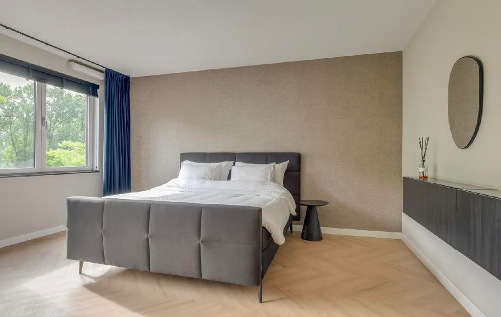 SPOED WEG! Beter Bed Kårlsson boxspring Attraktiv Trendik, Ophalen, Zwart, Tweepersoons, 180 cm