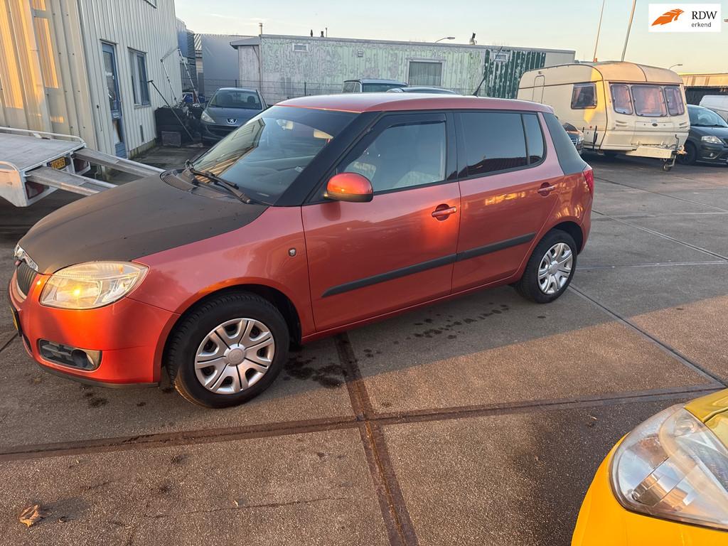 Skoda Fabia 1.4-16V Ambiente Inruil mogelijk, Voorwielaandrijving, Origineel Nederlands, Bedrijf, 1000 kg