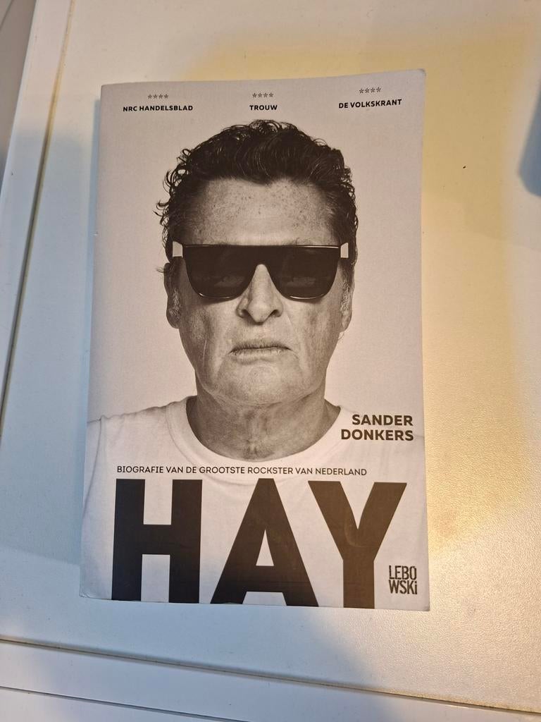 HAY: Biografie van de grootste rockster van Nederland, Ophalen of Verzenden, Zo goed als nieuw, Sander Donkers, Overige