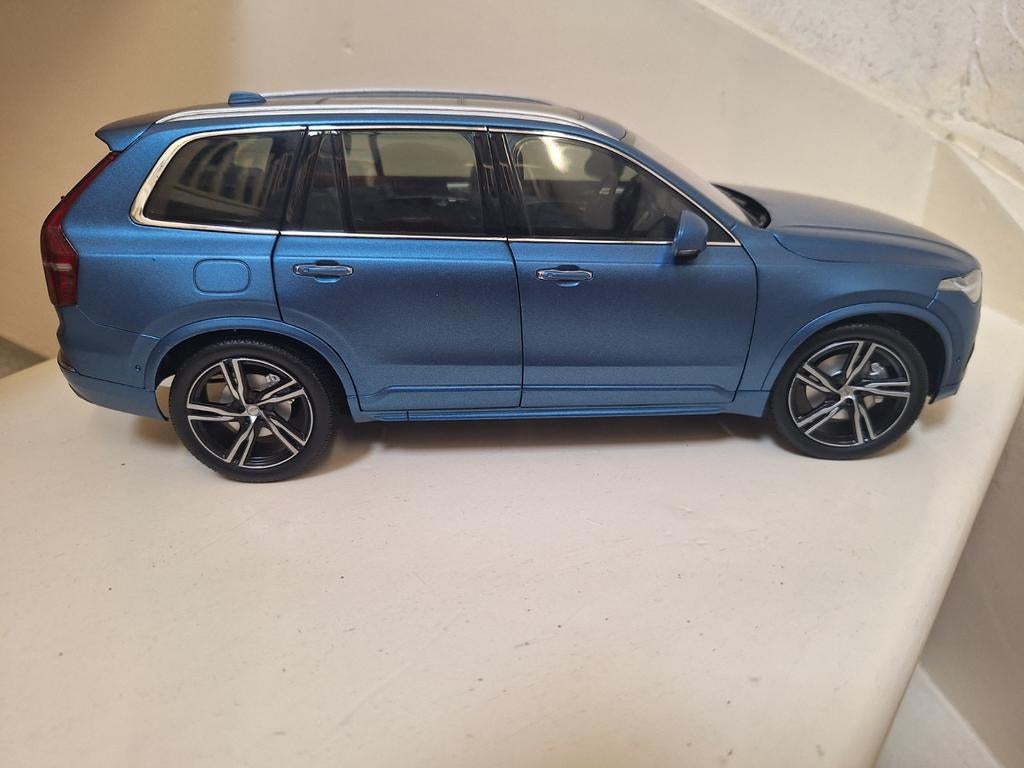 Volvo xc90 1/18, Ophalen, Zo goed als nieuw, Overige merken