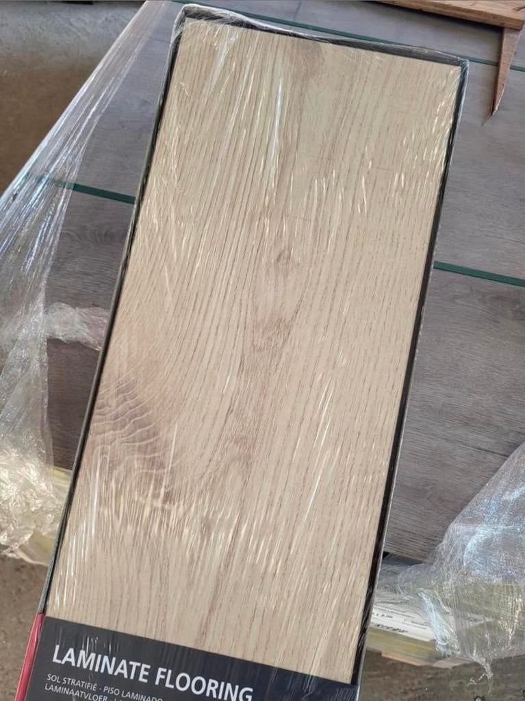 Mega uitverkoop Laminaat Nieuw in Doos, Ophalen, Nieuw, 75 m² of meer, Laminaat