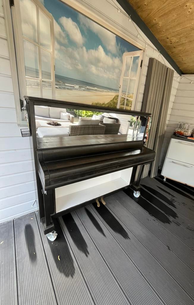 Piano drankenbar zwart, Ophalen, Gebruikt, Zwart