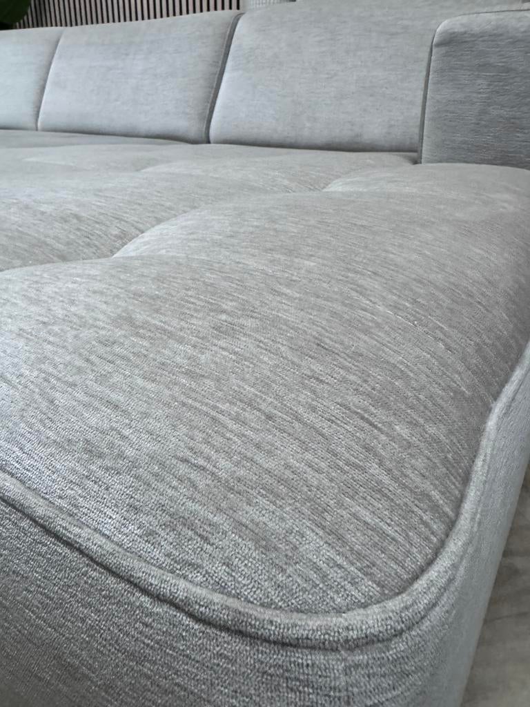 ZGAN Luxe Kapenga Velvet U-Bank/Hoekbank - Zandkleur - 340cm, Huis en Inrichting, Banken | Bankstellen, -, Modern scandinavisch tijdloos design hotel chique u bank