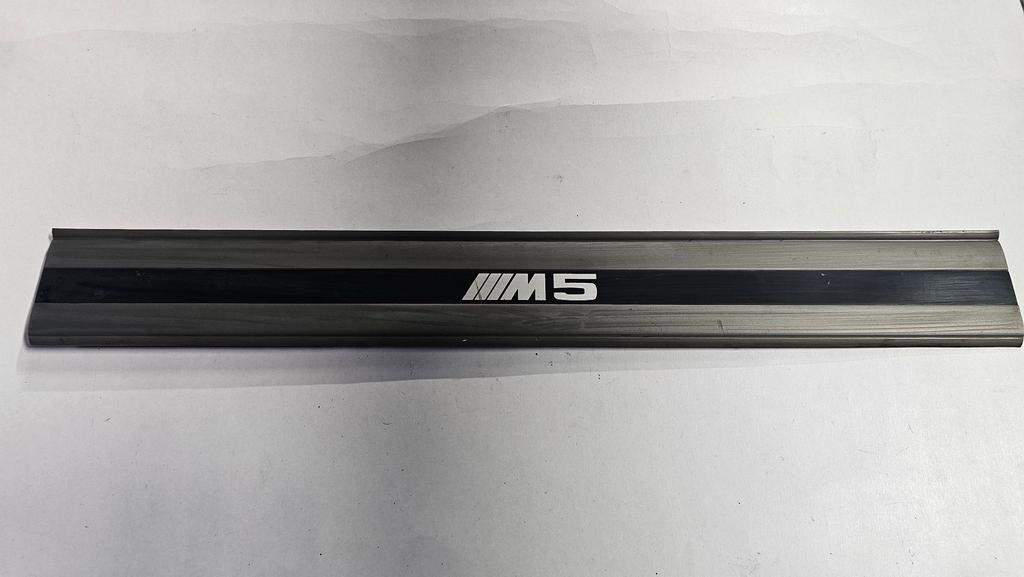 Instaplijst voorzijde M5 BMW 5 serie E34 51472232913 2232913, Auto-onderdelen, Gebruikt, -, Ophalen of Verzenden, -