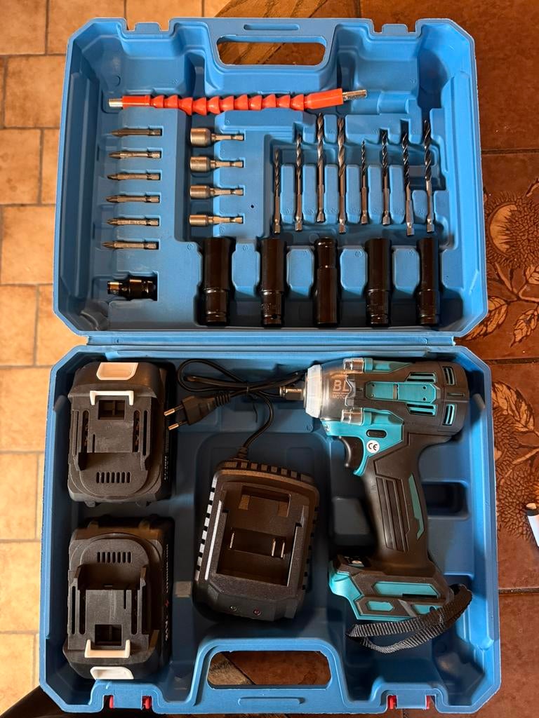 Slagmoersleutel incl. Lader en bitjes, Ophalen, Nieuw, Overige typen