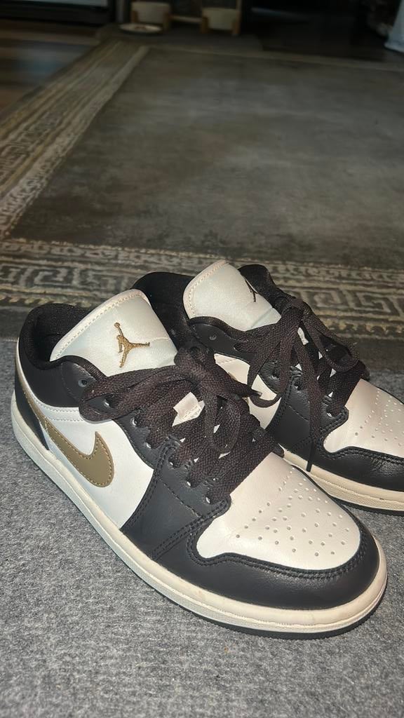 Nike schoenen, Kleding | Heren, Schoenen, Ophalen of Verzenden, Zo goed als nieuw, Zwart