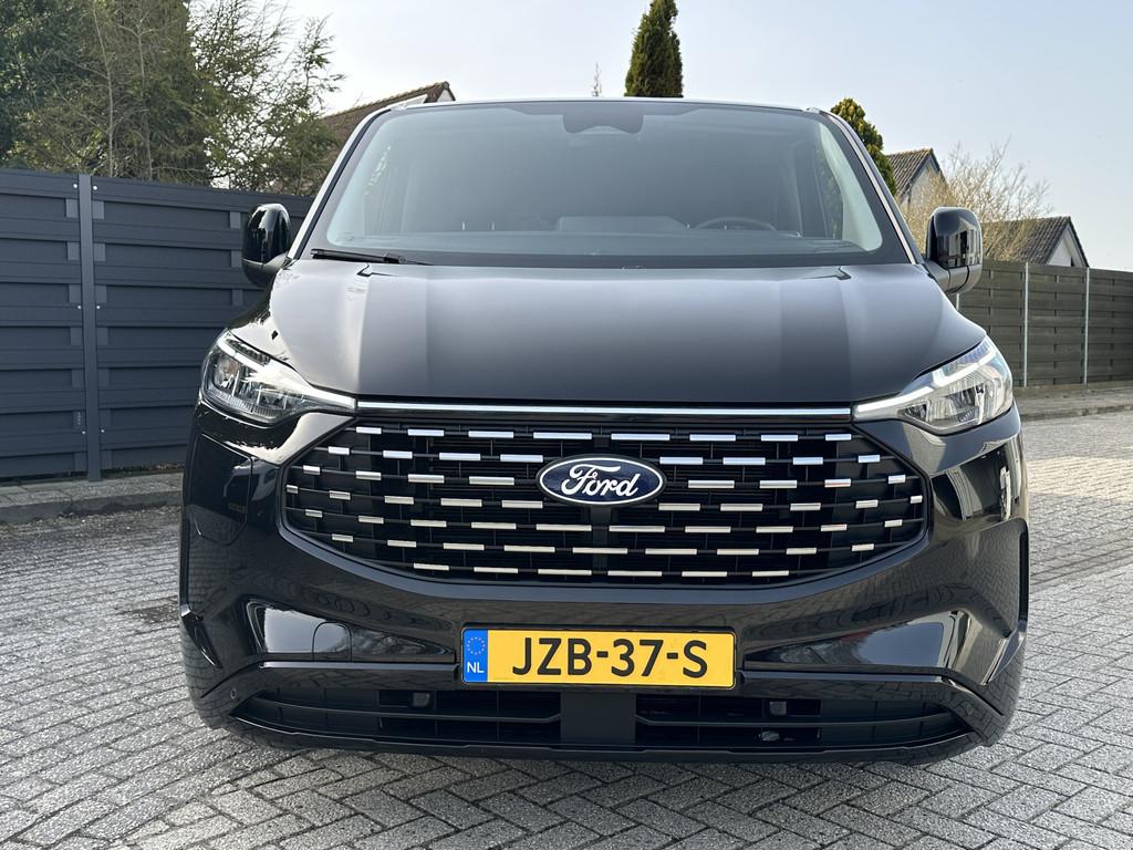 Ford Tourneo Custom Titanium X 340 2.5 PHEV 233 pk L2 9 pers, 232 pk, Gebruikt, 1850 kg, LED verlichting