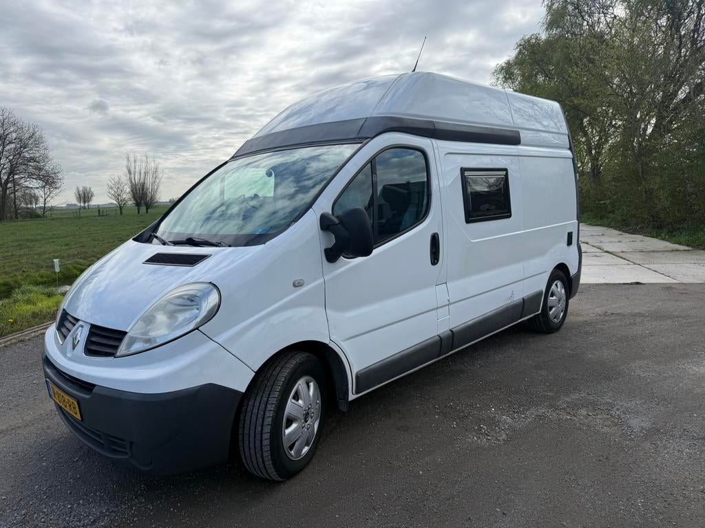 Renault trafic 2012 camperbus buscamper klaar voor avontuur!, Chemisch toilet, Buscamper of Camperbus, Alarm, Overige merken