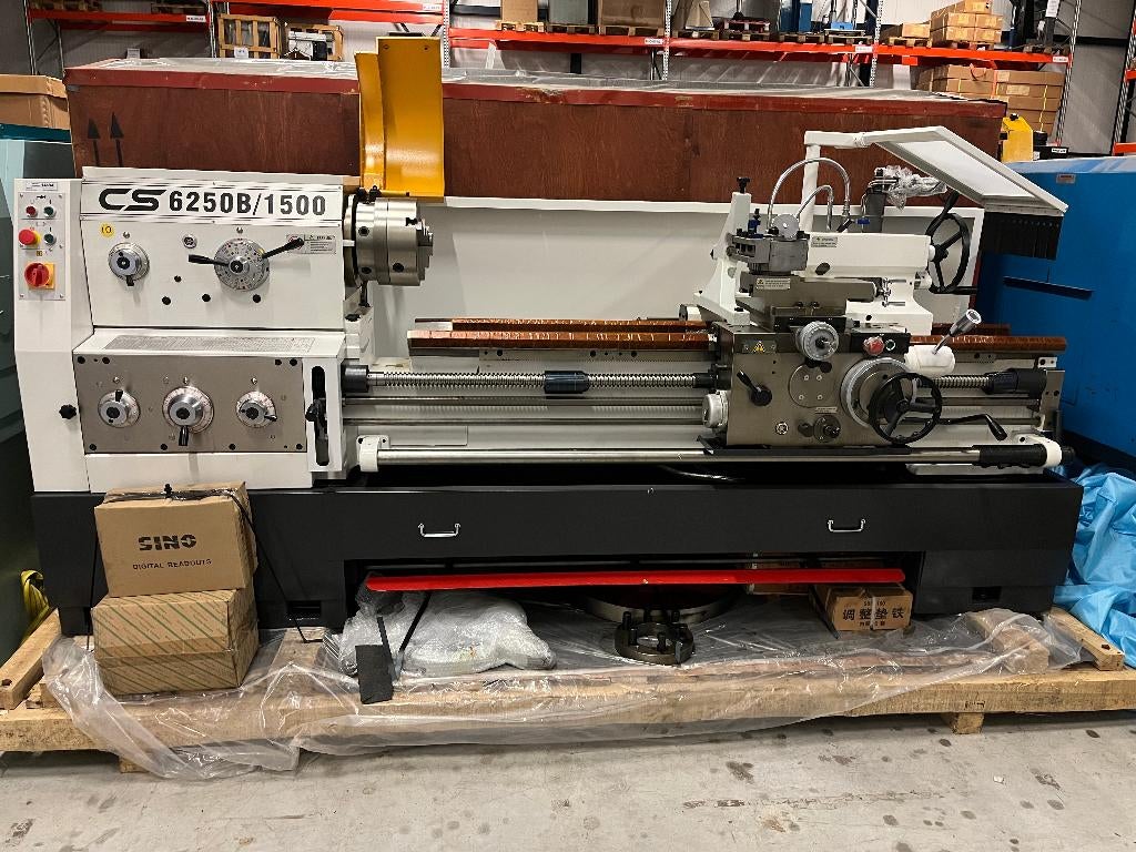 Draaibank KMS 500/1500, Doe-het-zelf en Verbouw, Draaibanken, Ophalen, Gebruikt, 1000 mm of meer, Metaaldraaibank