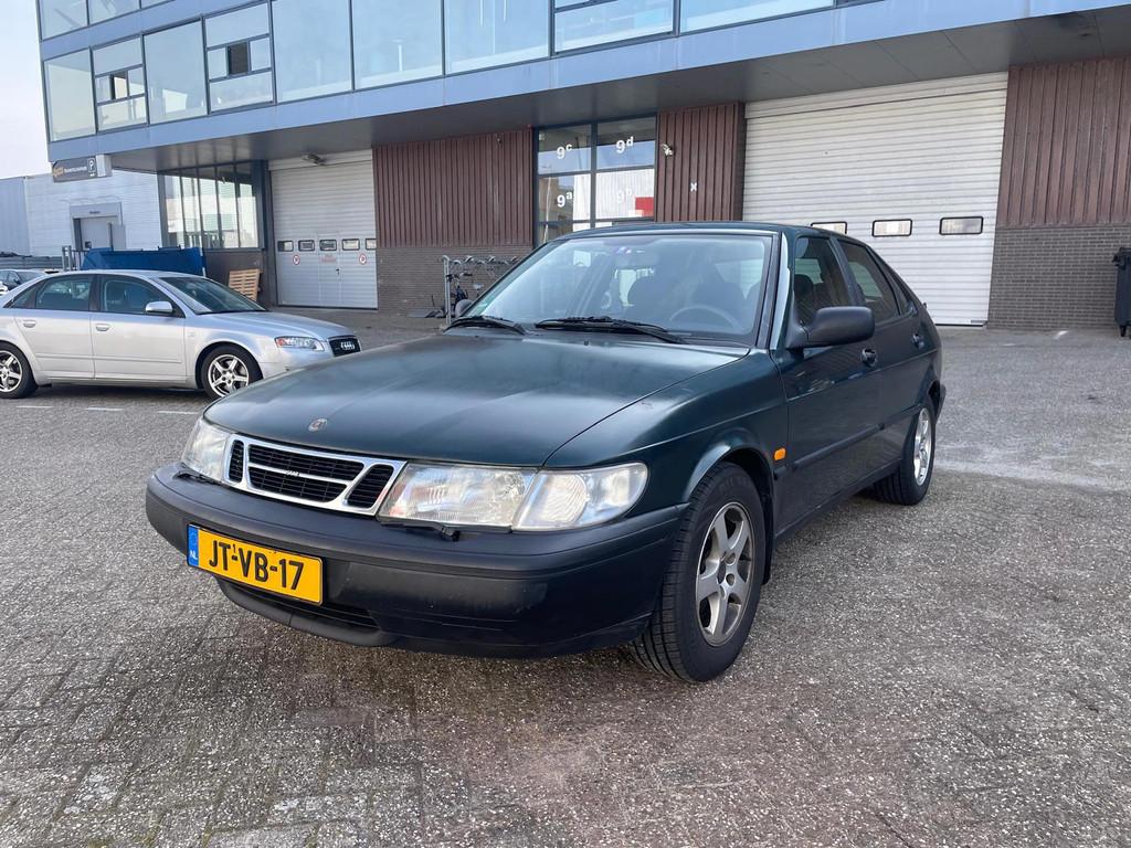 Saab 900 2.0 Automaat APK t-m 2027, Auto's, Saab, Stof, Gebruikt, 4 cilinders, Origineel Nederlands