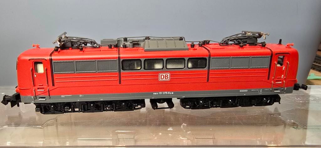 Minitrix 16492 br151 Db dcc digitaal sound ovp met gebrek!, Gebruikt, Trix, Ophalen of Verzenden, Gelijkstroom