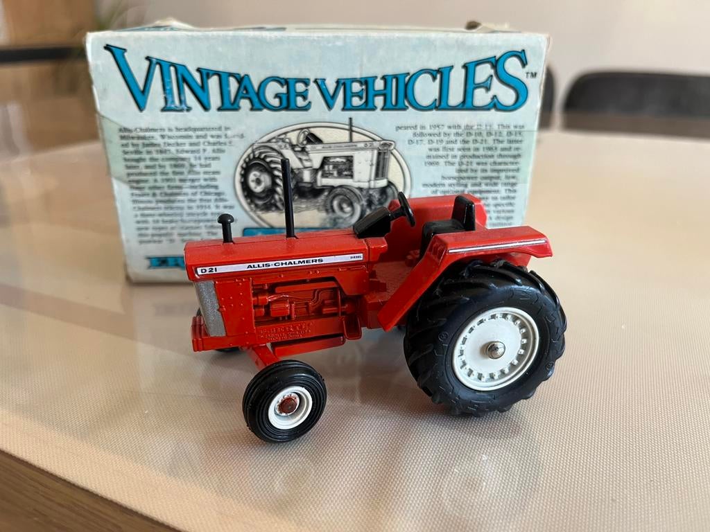 Allis Chalmers D-21 trekker Ertl vintage vehicles, Ophalen of Verzenden, Zo goed als nieuw, Tractor of Landbouw, Overige merken
