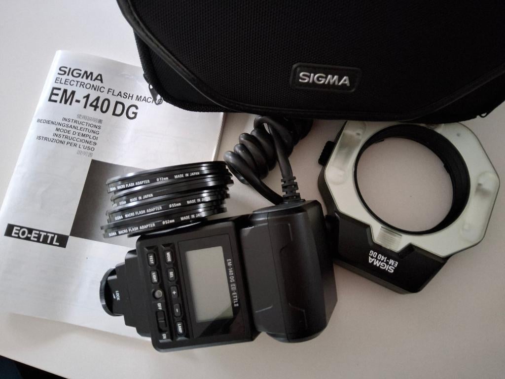 Sigma EM-140DG Macro Ringflitser voor Canon ETTL II, Audio, Tv en Foto, Fotografie | Flitsers, Ophalen of Verzenden, Zo goed als nieuw