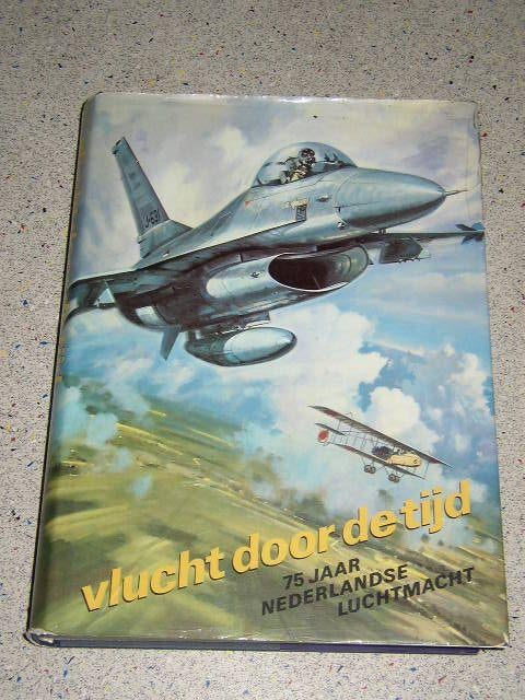 75 jaar Nederlandse luchtmacht- Vlucht door de tijd, Verzenden, Zo goed als nieuw, Boek of Tijdschrift