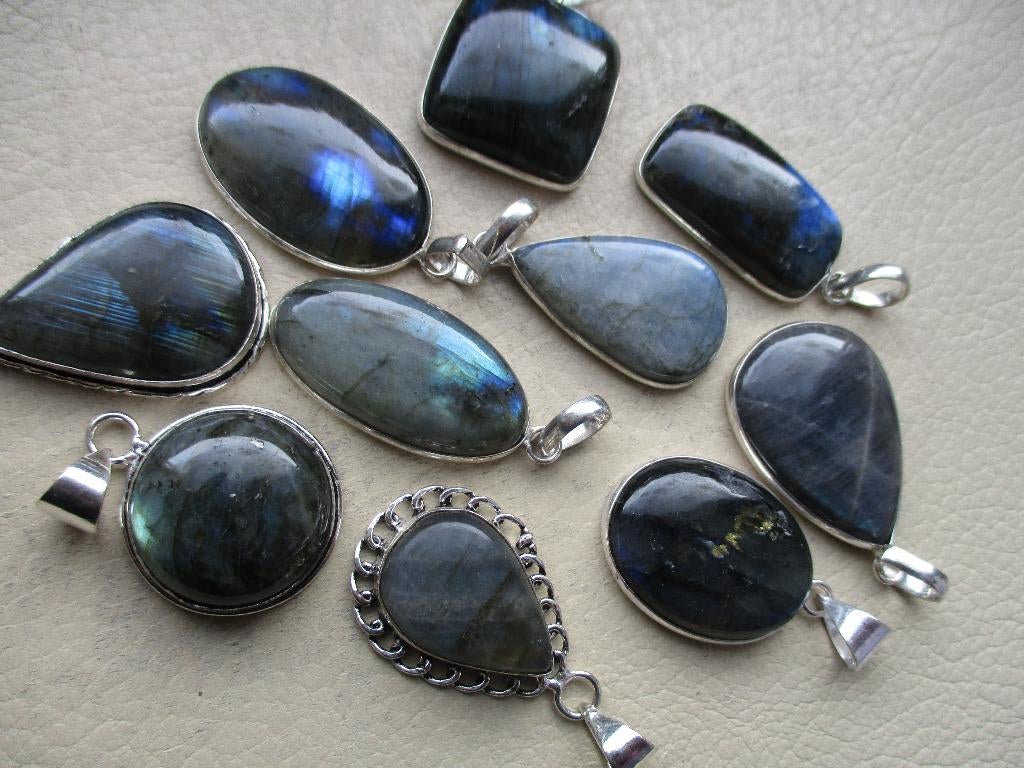 partij mix madagascar labradoriet natuursteen hangers mix 7, Overige kleuren, Nieuw, Ophalen of Verzenden, Met edelsteen